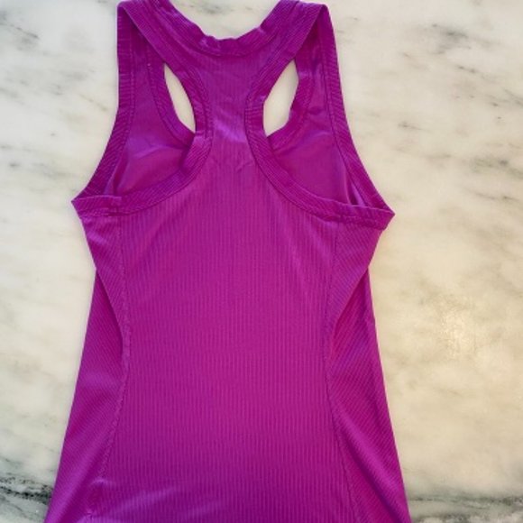 Nike Tank Tops - 3 Total - Picture 6 of 9